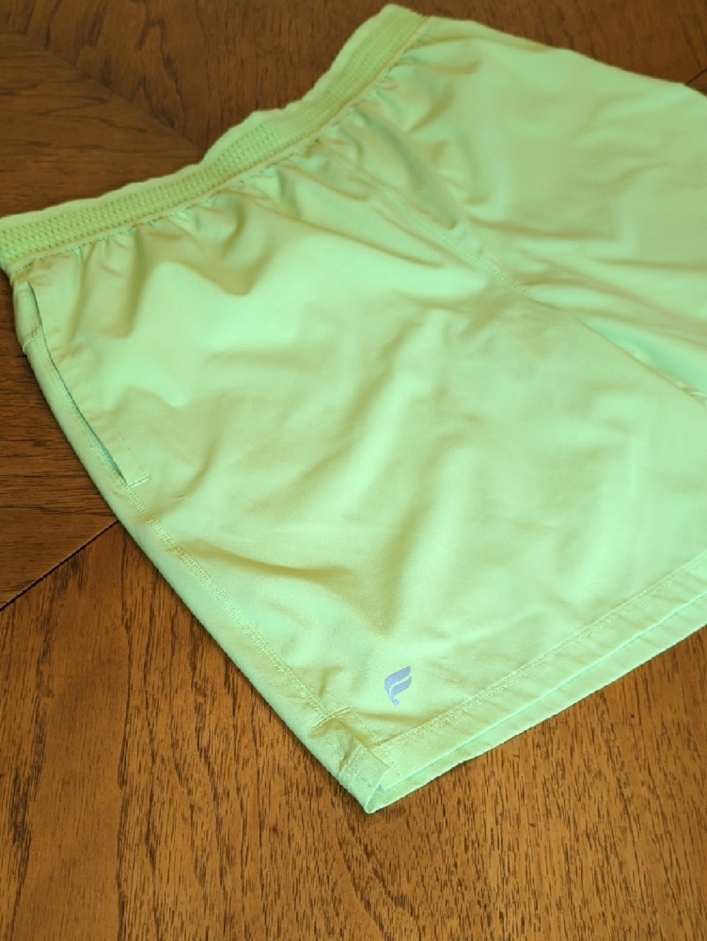Men's Fabletics Fundamental Shorts Neon Lime Athletic Lined Shorts - Picture 2 of 10